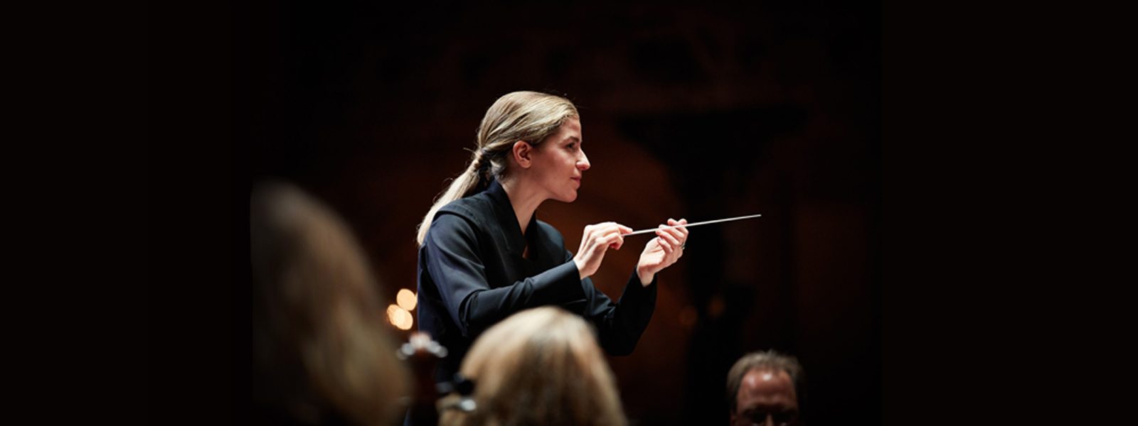 Karina Canellakis Hero Image