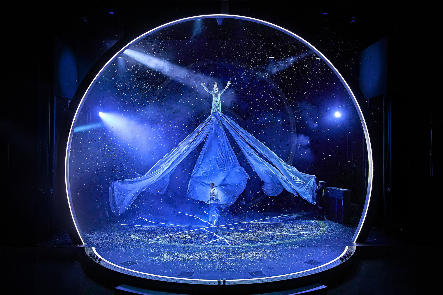 Katy Stephens (The White Witch). Photo By Brinkhoff Moegenburg (1)